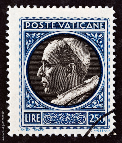 Pope Pius XII (Vatican City 1945) photo
