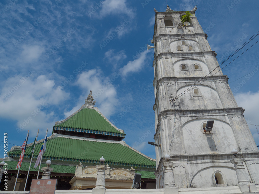 マレーシア、マラッカのカンポンクリングモスクとミナレット Kampung Kling Mosque and minaret in Malacca (Melaka), Malaysia