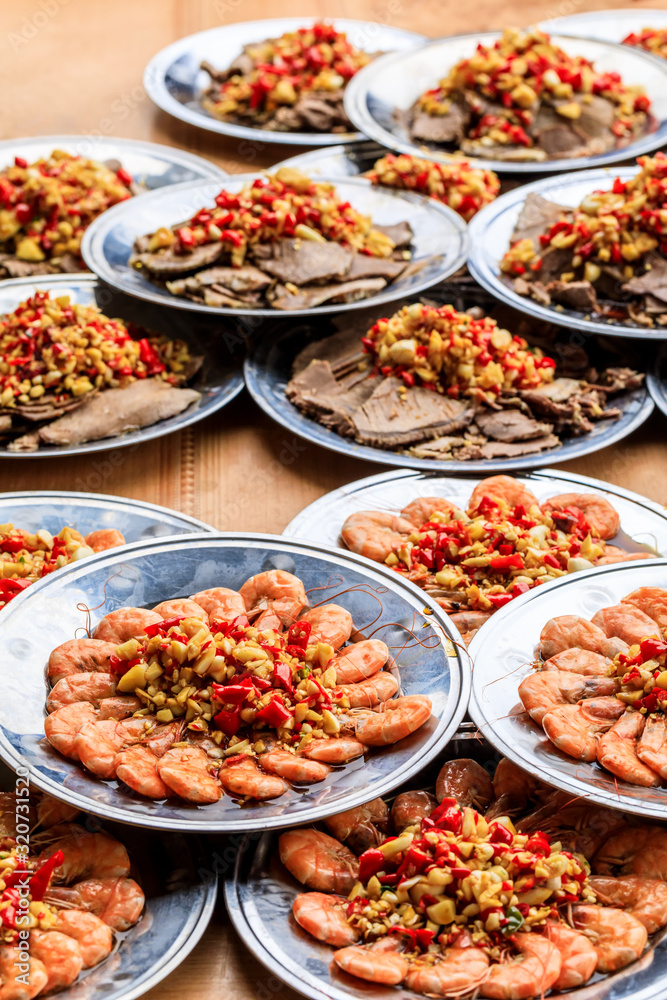 Obraz premium Delicious boiled shrimp cold dish,Chinese food.