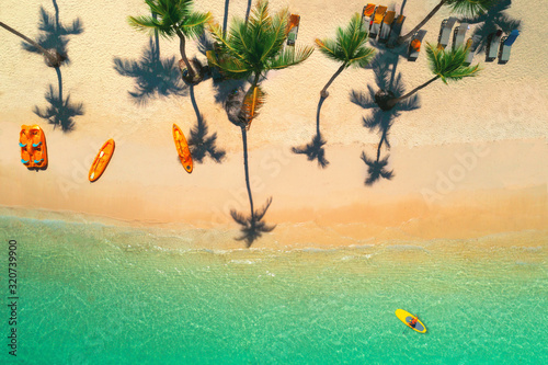 Fototapeta Naklejka Na Ścianę i Meble -  Aerial view of tropical beach.