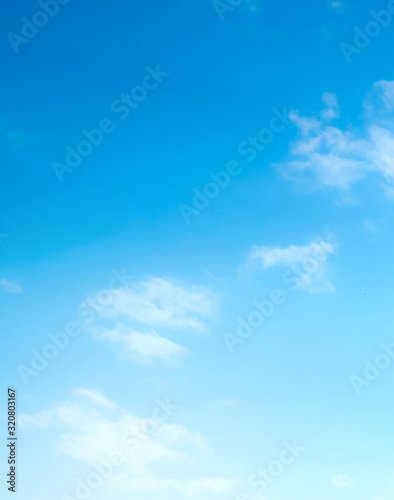 Fototapeta Naklejka Na Ścianę i Meble -  blue sky with beautiful natural white clouds