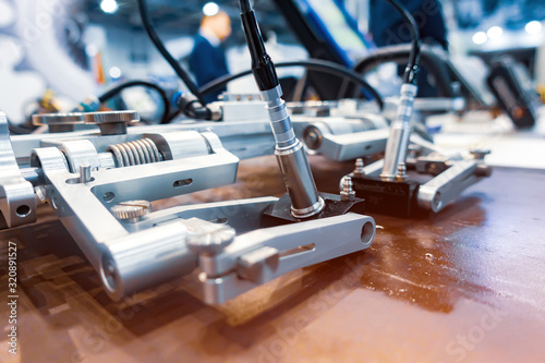 Ultrasonic flaw detector for weld inspection