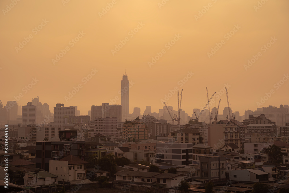 2.5 pm dust that floats above the city of Bangkok