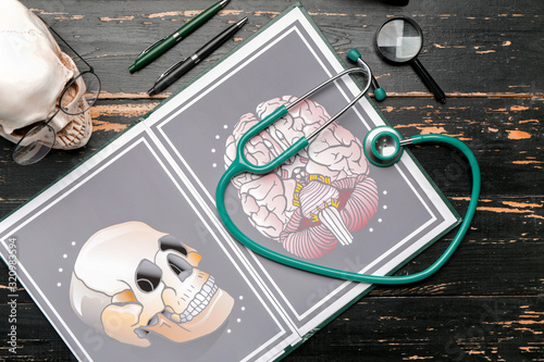 Stethoscope with drawings o...