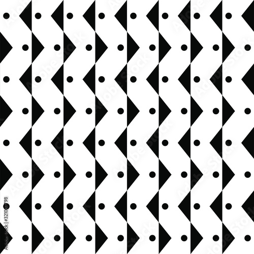 black and white pattern of triangles forming an ornament