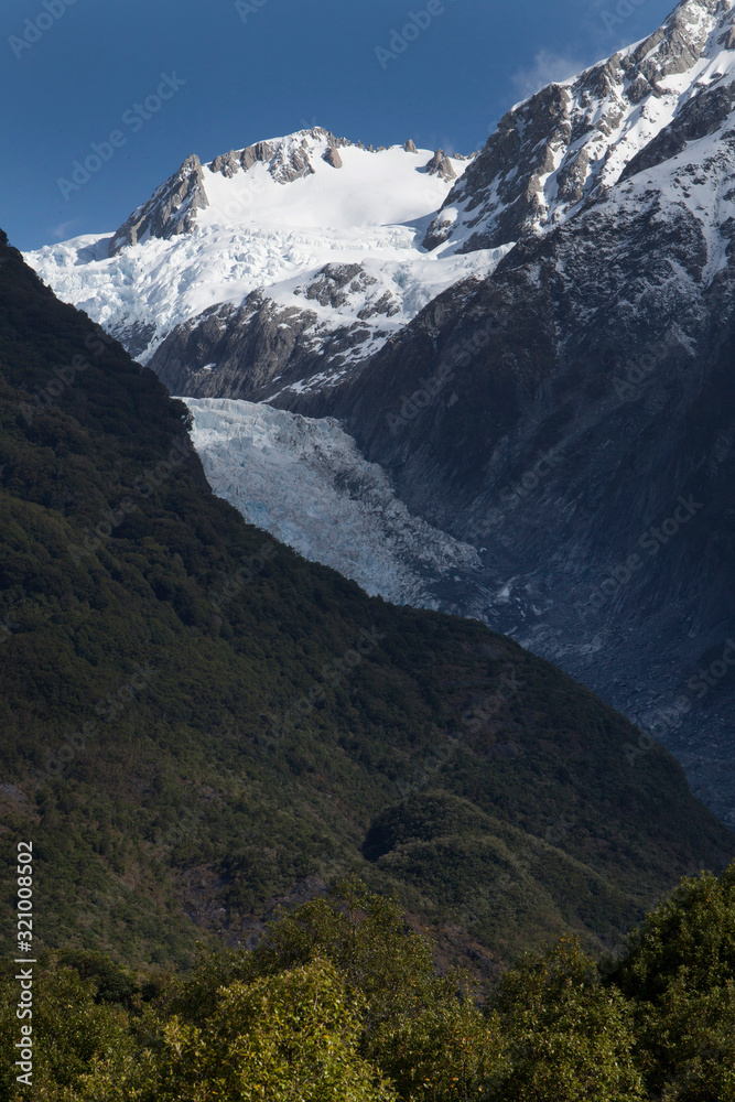 Franz Josef glacier. Moutains snow. New Zealand