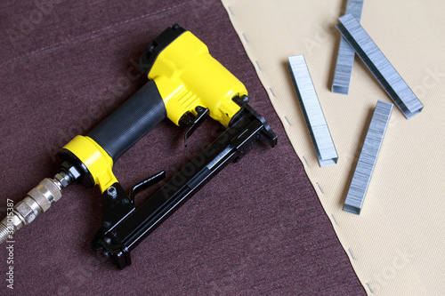 The pneumatic stapler