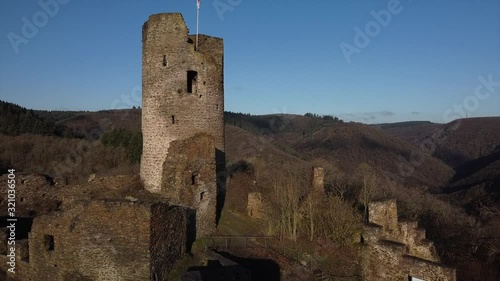 Winneburg Ruine bei Cochem an der Mosel (Eifel) photo