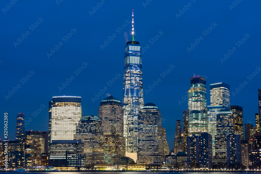 Naklejka premium Lower Manhattan New York City Skyline at Night