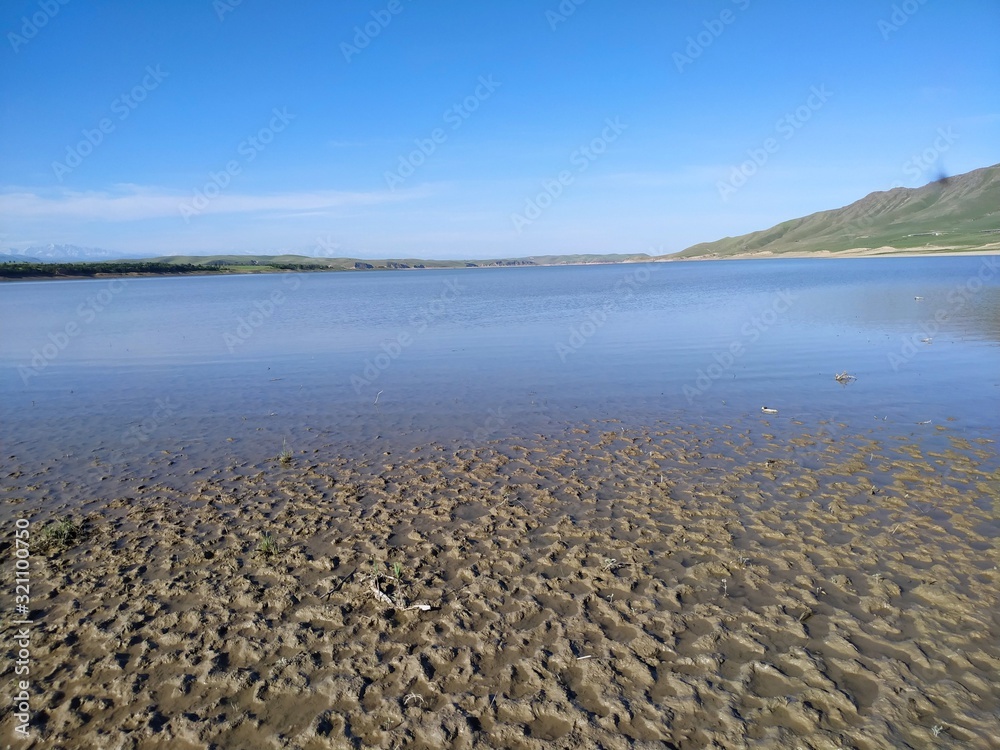 sea and blue sky