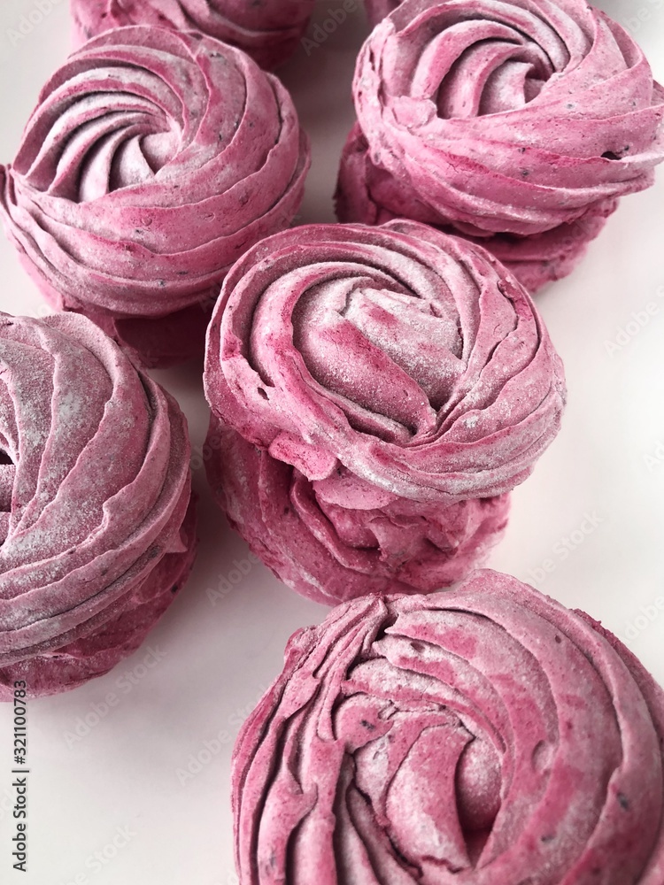 Fototapeta premium Delicious fresh black currant marshmallows for Breakfast macro