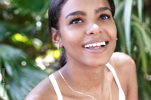 Canvas Print radiant woman, havana - cuba