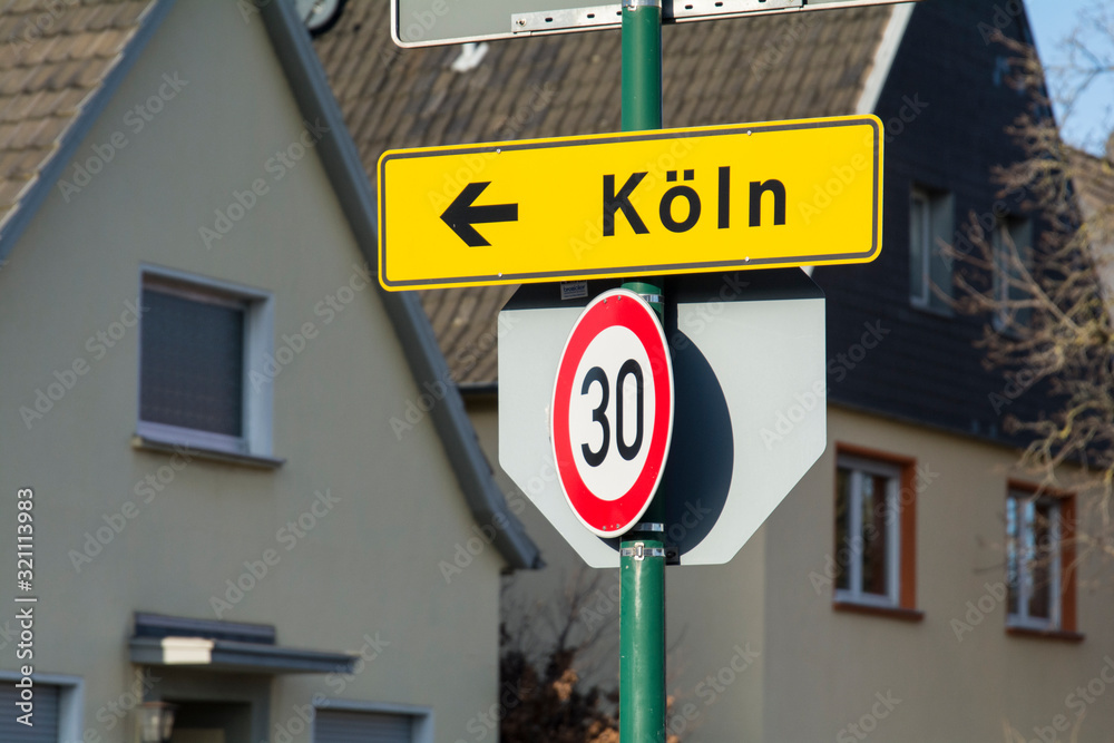 Köln - Richtungsschild