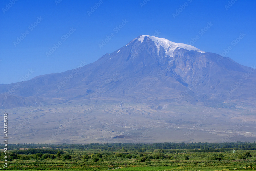 Armenia: holy mountain Big Ararat