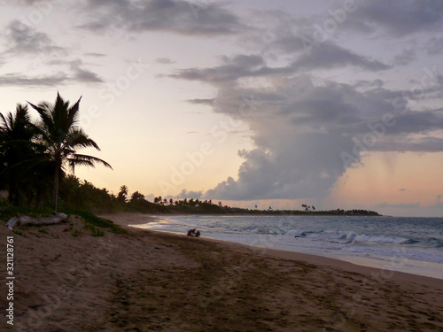 Fototapeta Naklejka Na Ścianę i Meble -  Sunset Beach Ocean Cabarete in the Dominican Republic - POP