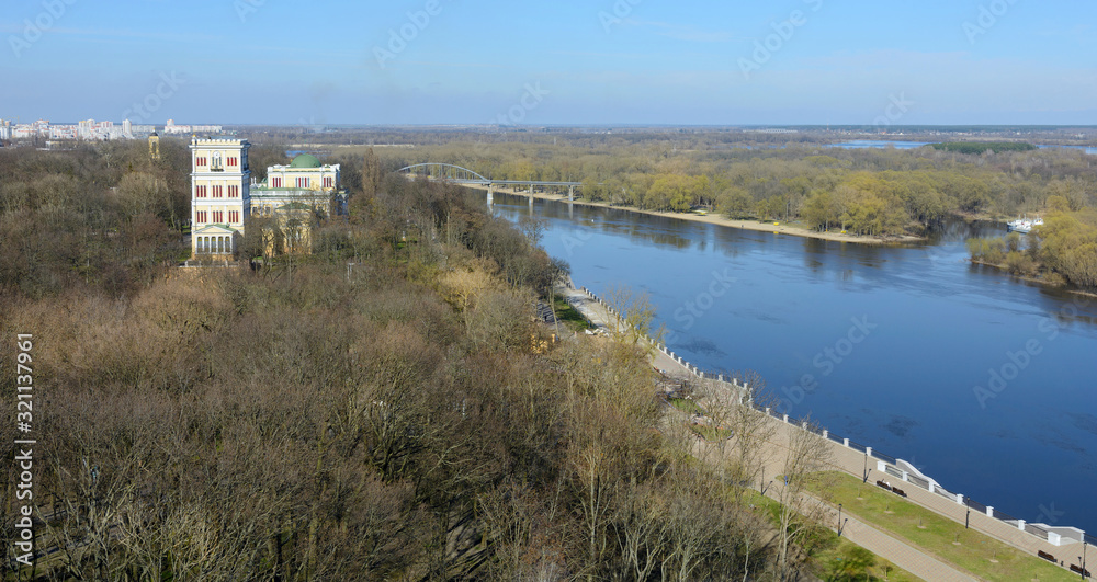 The embankment of the Sozh River. The natural-architectural ensemble of the picturesque bank of the Sozh River. Gomel Palace and Park Ensemble