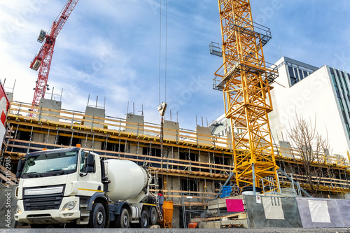 Canvastavla Commercial or residential corporate hightower building construction site with different heavy machinery