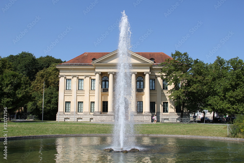 palace fountain
