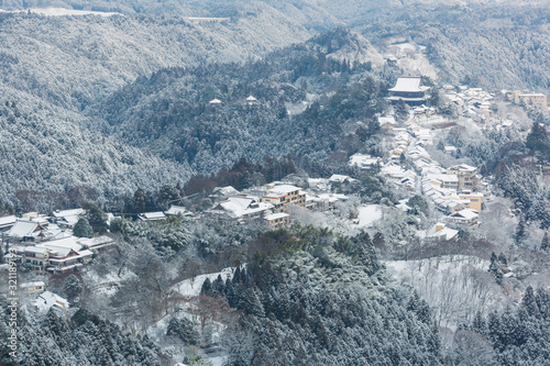 吉野山の雪景色