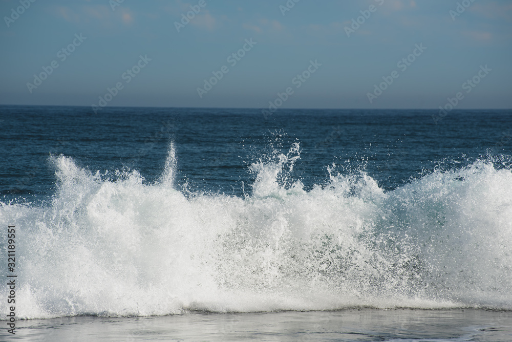 A wave crashing /splashing 