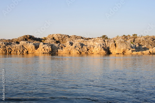 Bhedaghat/ marble rocks: It is situated by the side of river Narmada and is approximately 20?m from Jabalpur city