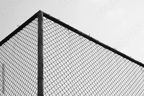 steel wire mesh that is used to produce a mesh manner. Take advantage of the security, the better. For example, used to make fence