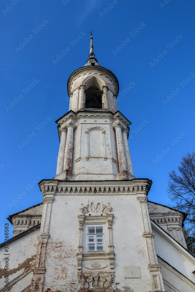 Vologda. Beautiful spring day on the river Bank. Church Of The Meeting Of The Lord. 18th century.