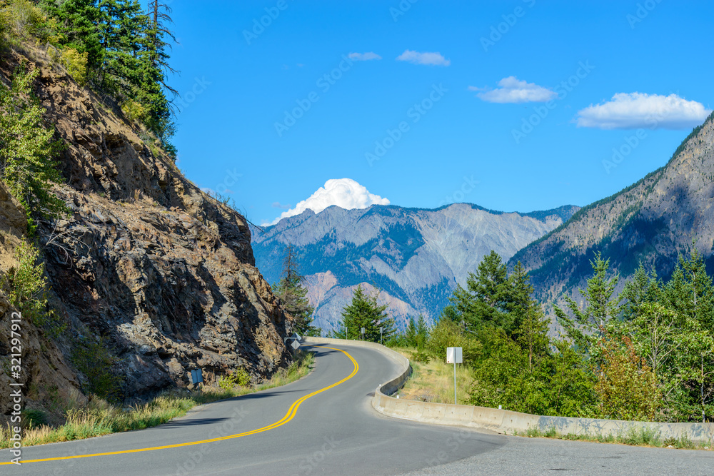 Fototapeta premium Rocky Mountains near Lillooet, Whistler, Vancouver, Canada.