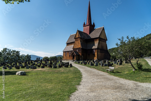 Stabkirche in Ringebu, Norwegen photo