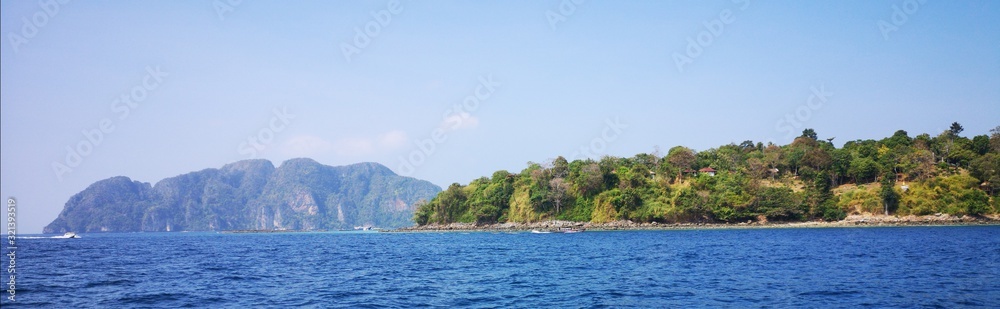 Ko Phi Phi Strände und Sehenswürdigkeiten Ko Phi Phi Strände und Sehenswürdigkeiten