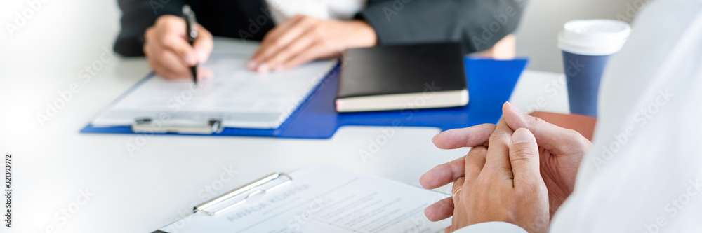 Φωτογραφία Interview job concept, attractive candidate job seeker in suit answers employee for a business vacancy interviewing