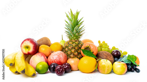 Fototapeta Naklejka Na Ścianę i Meble -  tropical fruit isolated on a white background