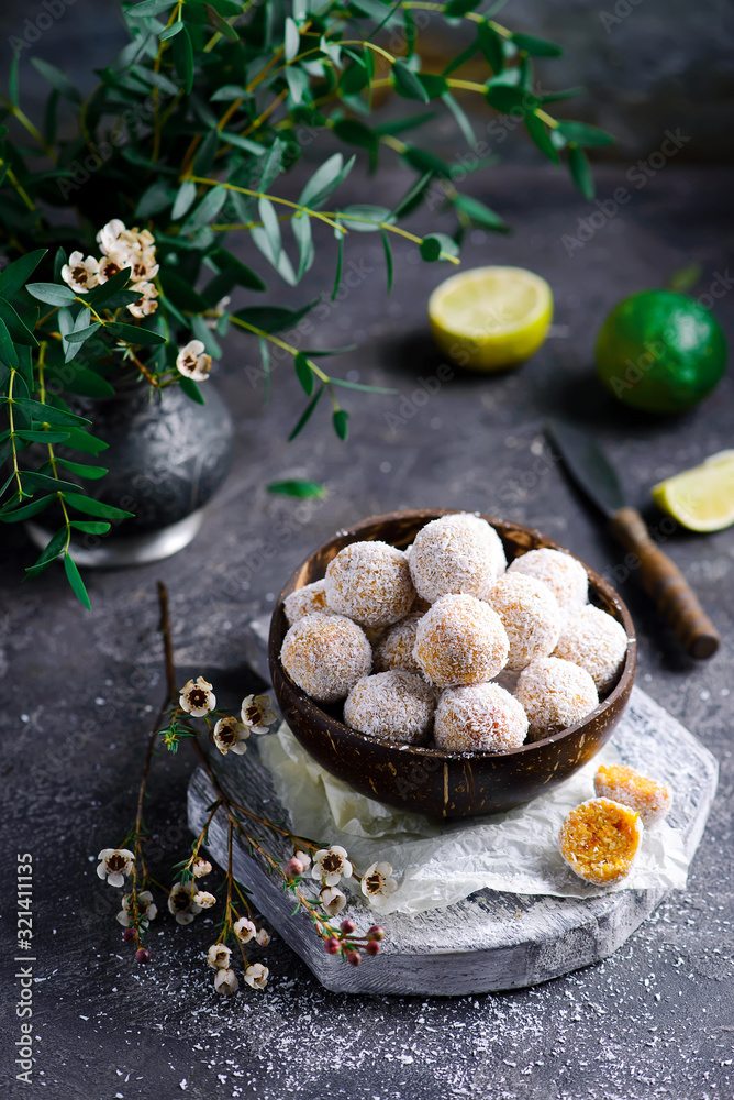Dried apricots energy bites..style rustic Dried apricots energy bites..style rustic