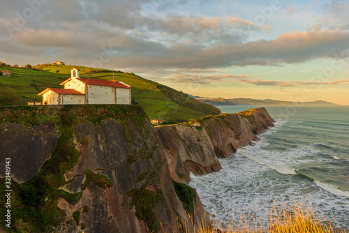 Obraz na płótnie The Christian hermitage of San Telmo in Zumaia w salonie