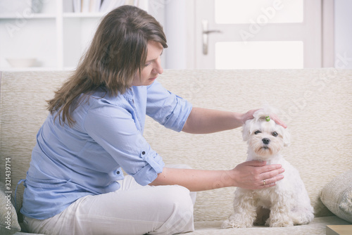 Woman practicing reiki therapy