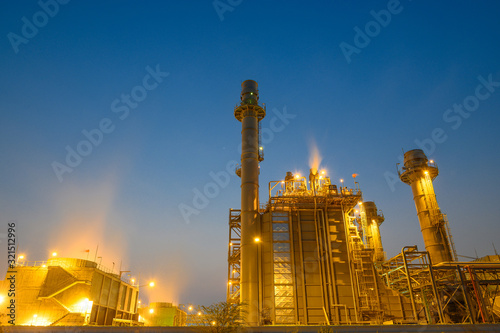 Glow light of petrochemical industry on sunset and Twilight sky ,Power plant,Energy power station area © vacancylizm