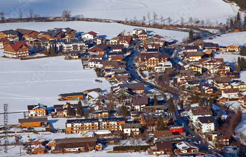 Der Blick auf Flachau im Winter im Pongau photo