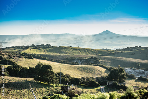 Paesaggio con fumo in Sardegna