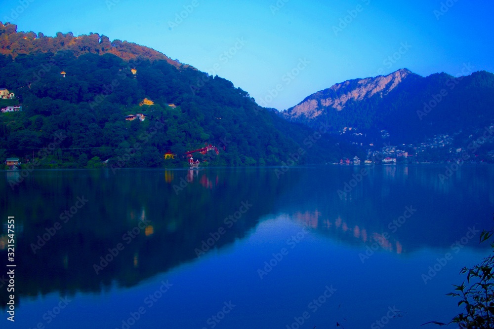 Fototapeta premium reflections