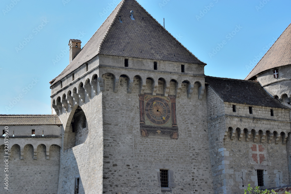 Horloge du château de Veytaux, entre Villeneuve et Montreux en Suisse