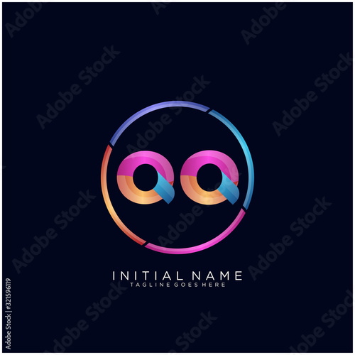 Initial letter QQ curve rounded logo, gradient vibrant colorful glossy colors on black background