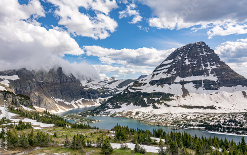 Hidden Lake – Glacier National Park, Montana USA © Maks_Ershov
