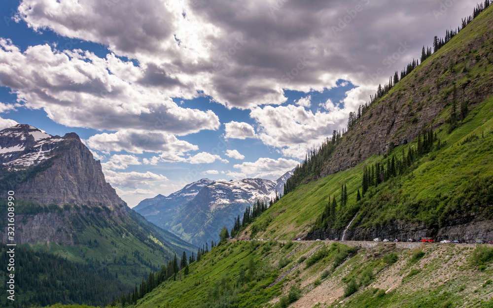 Fototapeta premium Going-to-the-Sun Road is a scenic mountain road in the Rocky Mountains of the western United States, in Glacier National Park in Montana