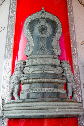 Chinese style stucco pillar photo