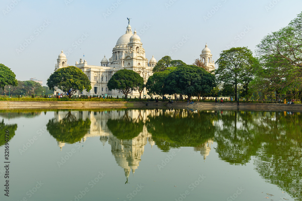 Victoria Memorial Hall and garden in Kolkata