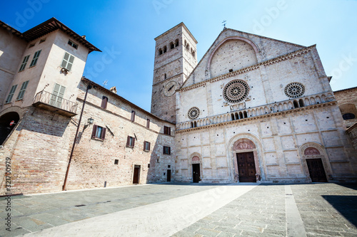 Assisi Cathedral. Dedicated to San Rufino (Rufinus of Assisi) is a major church in Assisi, Italy, that has been important in the history of the Franciscan order.