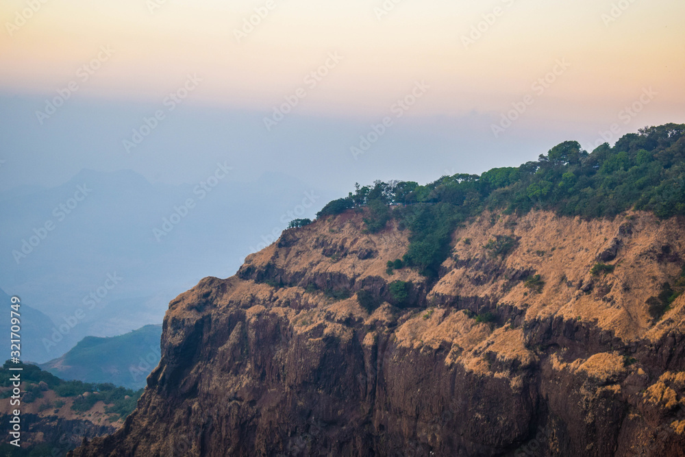 Mountain range in Mahabaleshwar