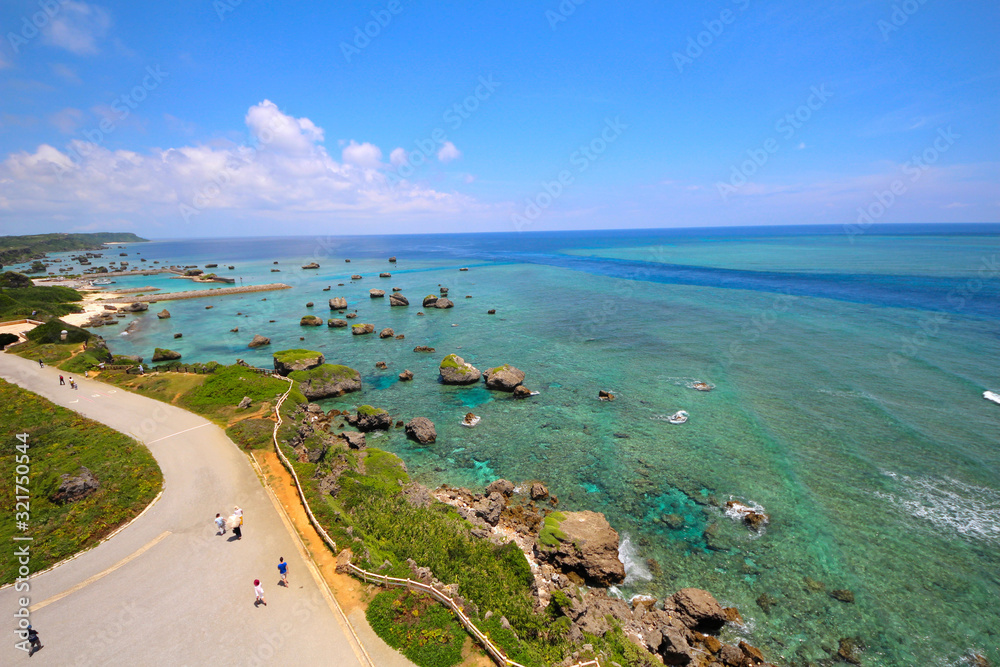 Obraz premium 沖縄 宮古島の海