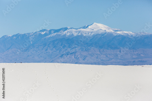 Landscape view of White Sands National Park in New Mexico during the day. © Patrick