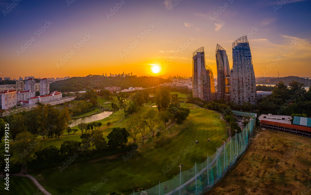 Mar 17/2019 Sunrise at Keppel club overlooking to eat of Singapore